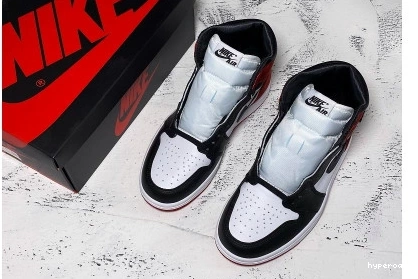 Hyperoad SATIN BLACK TOE HIGH - RETRO 1 JORDAN 1124